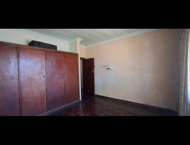 FARM FOR SALE IN HIGH RIDGE